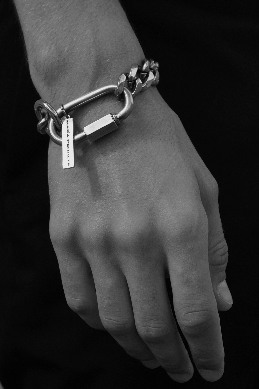 Screw Lock Bracelet