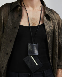 LEATHER METAL CARHOLDER 